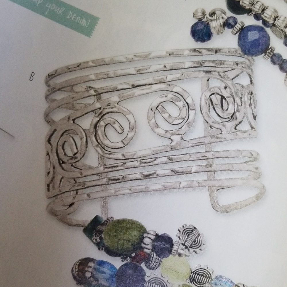 Premier designs Maya cuff bracelet